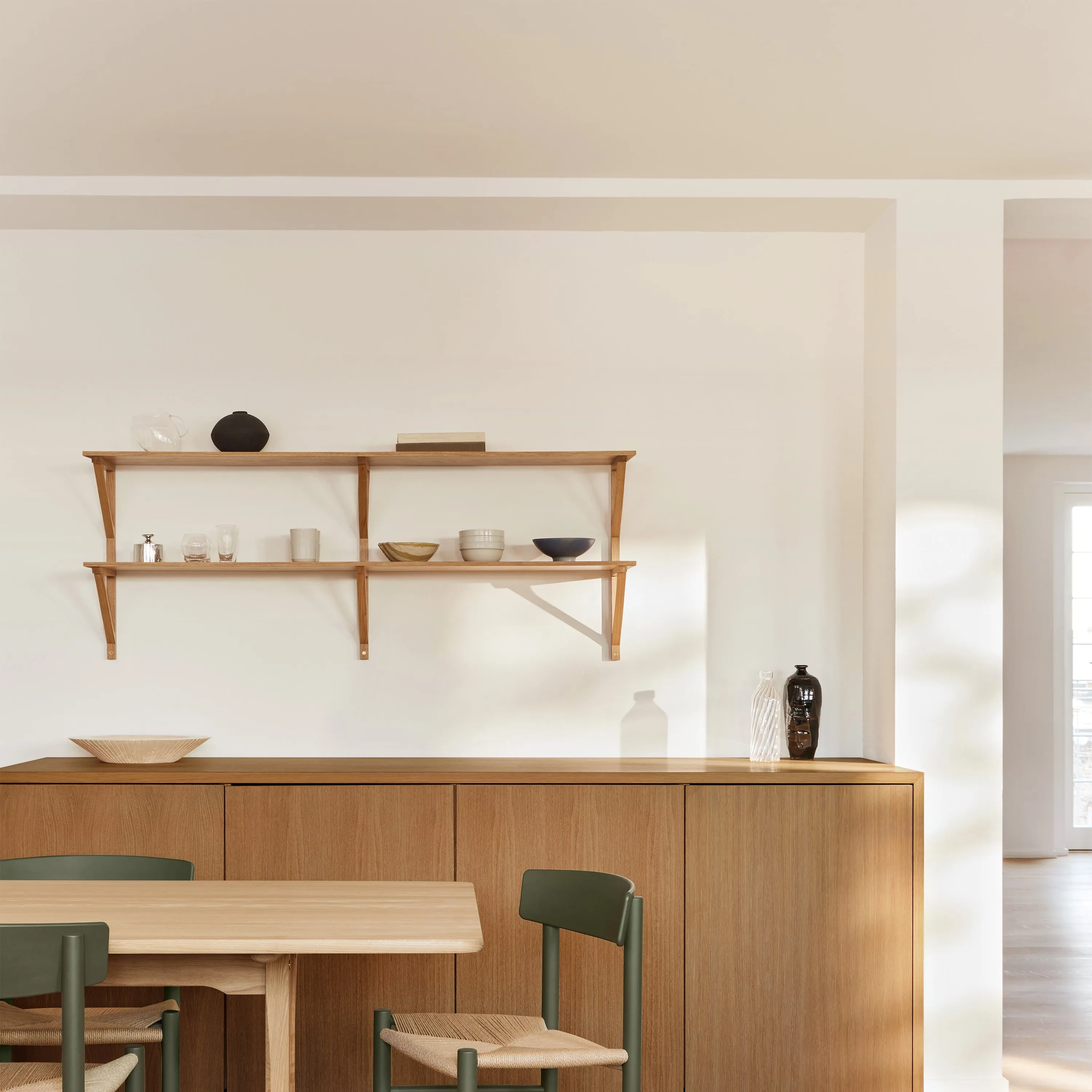 BM29 2-Wide Shelf