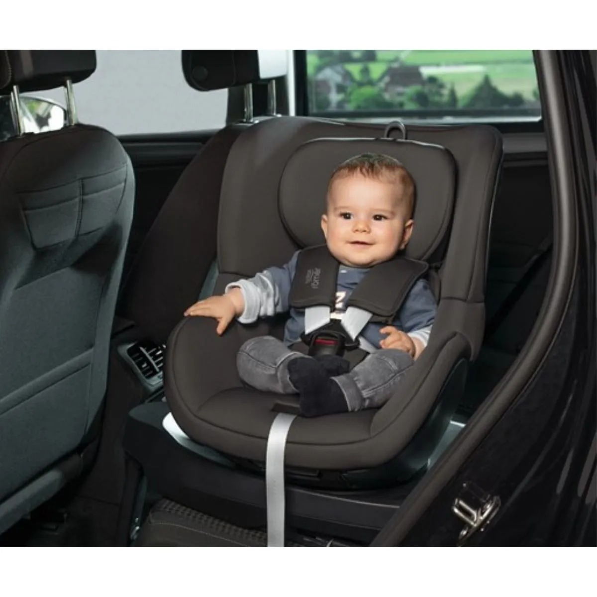 Britax DualFix Plus i-Size Car Seat