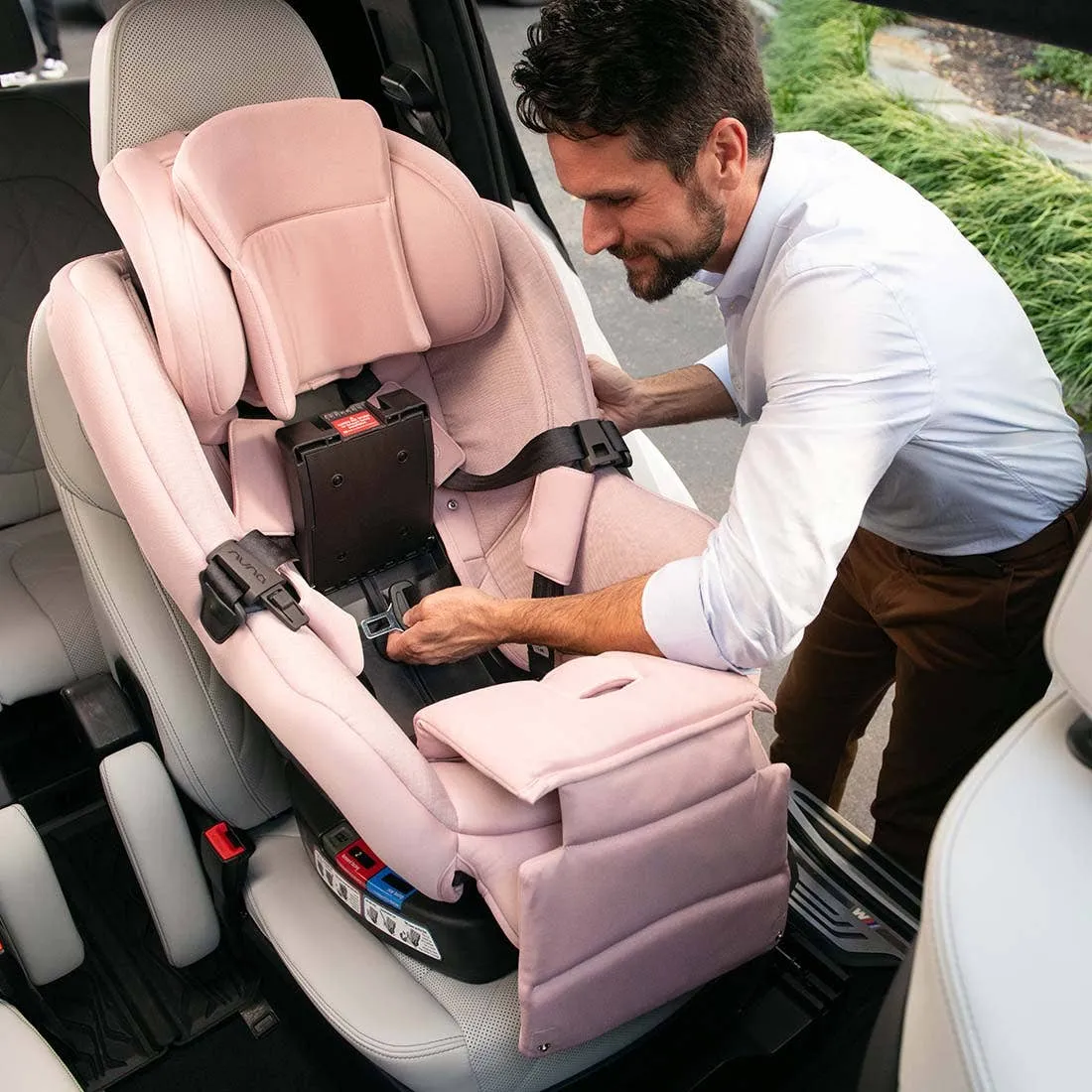 Rava Convertible Car Seat - FR Free by Nuna